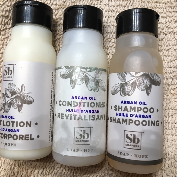 Soapbox - trio shampoo conditioner and body lotion - Picture 2 of 2